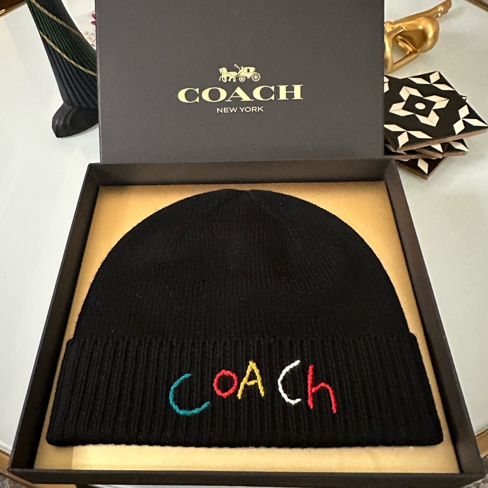 COACH | Coach Women's Embroidered Beanie with Gift Box - Picture 8 of 8